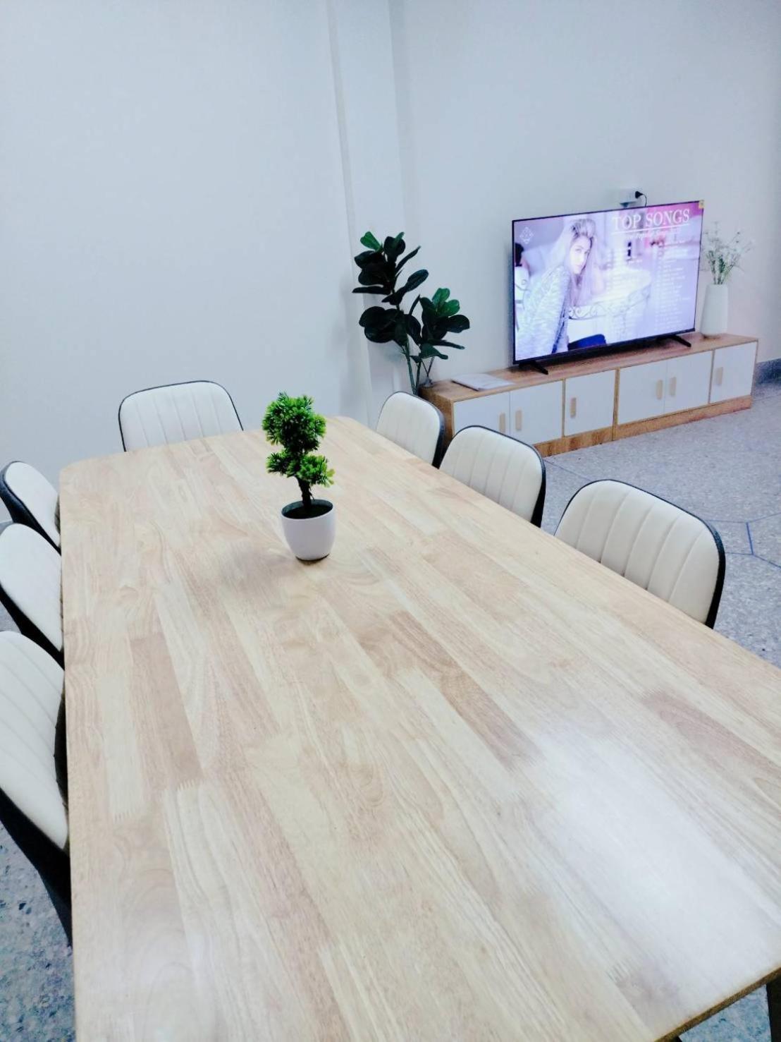 D72 Family House,6 Min To Mall, 12pax 3br Yai * Ban Kho Hong