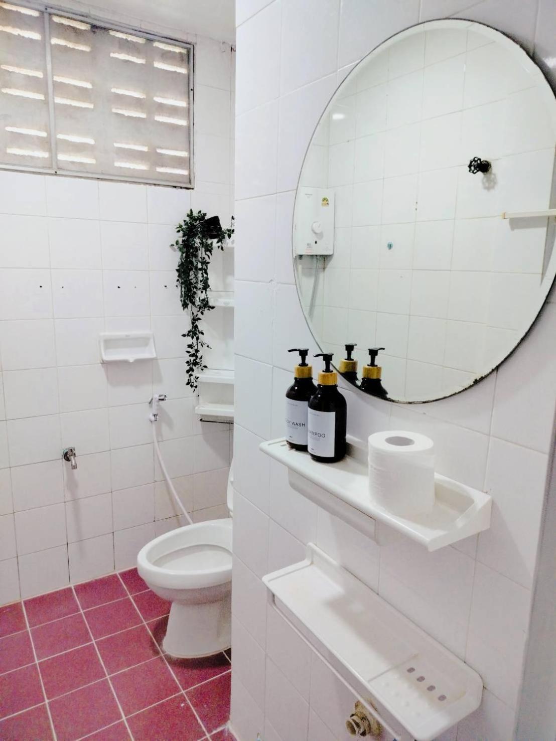 Apartment D72 Family House,6 Min To Mall, 12pax 3br Yai *